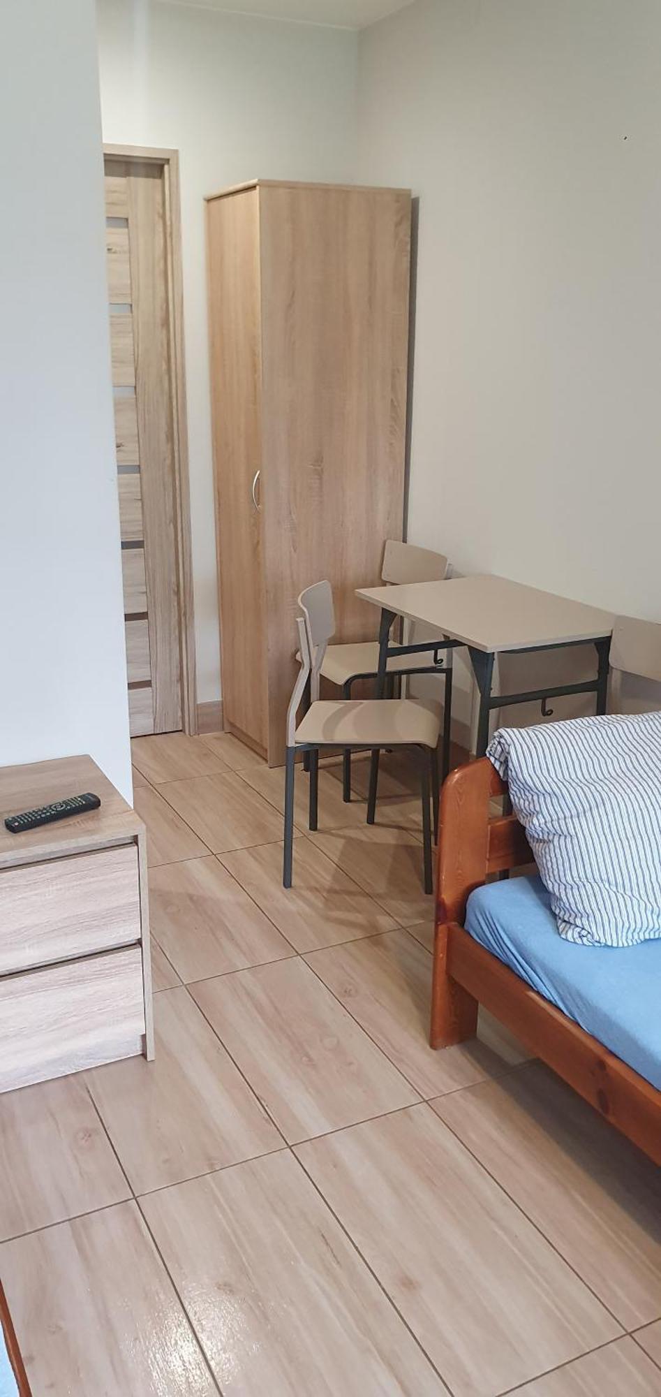 Noclegi Silesia Aster Tychy Habitación foto