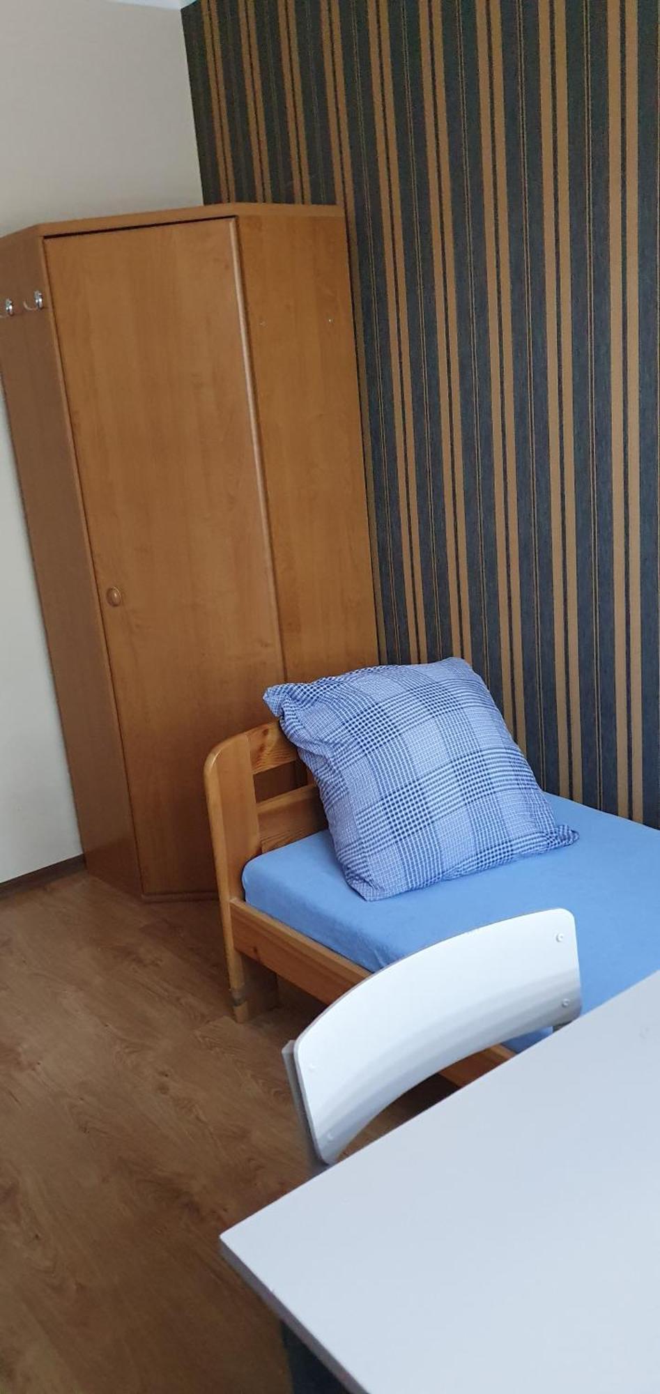 Noclegi Silesia Aster Tychy Habitación foto